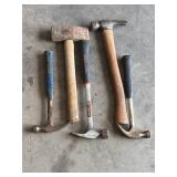 Carpentry hammers