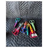 Shape scissors