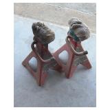 Pair of jackstands