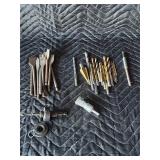 Drill bits, wood boring bits