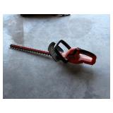 Black & Decker 20 V cordless hedge trimmer