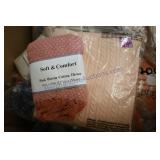 Pillows/ Blankets (120)