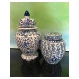 Ballard Designs Chinoiserie Porcelain Ginger Jar