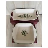 Lenox Holiday Small Square Baker and Bread Basket