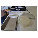 Tupperware pie carrier, mixer, 2 cake pans,