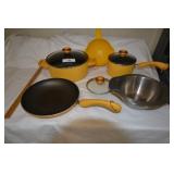 Paula Deen roaster, skillet, strainer, bowl