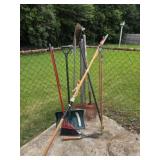 Pruners, shovel, rake, snow shovel, broom