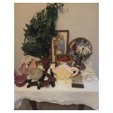 Nativity scene lamp, plaque, greenery, misc