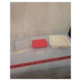 Corning ware, 2 Pyrex dishes 8x8