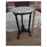Round marble top table