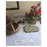 Painted egg basket, church hill downs replica,