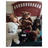 Stuffed bears, 2 monkeys