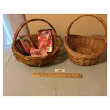 2 baskets (Left one has damage)