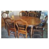 Dining room table and 6  chairs - 78 in long x 44