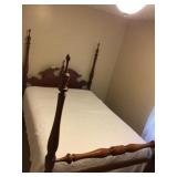Vintage Full size bed frame(bedding not included)