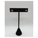 14KT Gold Flower Cluster Earrings- 1 Gram