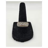 Sterling Ring w Stones- Size 6.75- 7.1 Grams