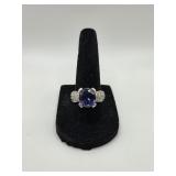 Sterling 925 Ring w Purple Stone- 7.8 Grams
