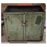 Green Farmhouse Workbench/Stand- Needs Cleaning-