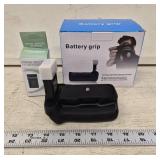 Battery Grip for Canon - NIB
