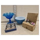 Pyrex 1 1/2 Pint Bowl, Glass Salts, Glass Flowers