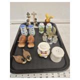 Qty Vtg S/P Shakers