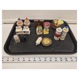 Qty Vtg S/P Shakers