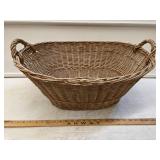 Vtg Wicker Laundry Basket