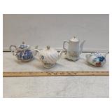 (4) Teapots including Blue Willow