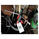 (2) 4 ways, bolt cutters misc