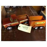 Nyhint metal truck w/trailer