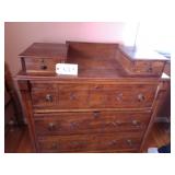 40 x 39 x 17 Dresser