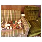 66' Green/brown hide-a-bed, green tuffted recliner