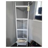 Metal ladder display stand w/basket