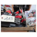 scale model Harley Davidson motorcycles