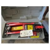 Hydraulic floor jack