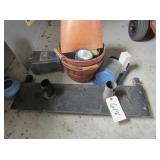 Metal 30x8 holds 2' pole