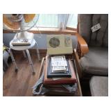 3 boxes of assorted frames