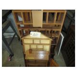 6 assorted display shelves