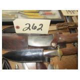 3 hunting knives