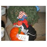 PUmpkin wreath, misc