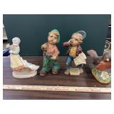 4 ceramic figurines