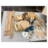 Birdhouse and other wood patterns