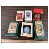Lot of 6 Christmas Ornaments