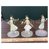 3 "Down to Earth" Angels, Shoe, No Regrets and