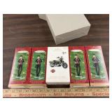 2009 Softail CrossBones HDMotorcycle & 4 HD Barbie