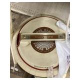 Kenmore carpet scrubber, works