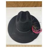 Rock mount style hat