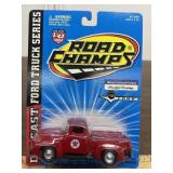 1/43 Road Champs, Ford F-100 Texaco Truck, red