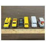 5 Hot Wheels & a Snoopy Ice Cream Truck